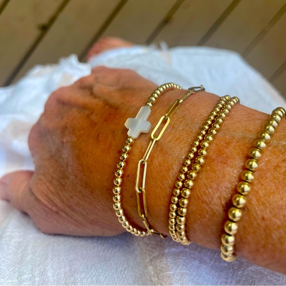 Kitty- Handmade sterling silver stretch mother of pearl kitty bracelet - Picture 10 of 12